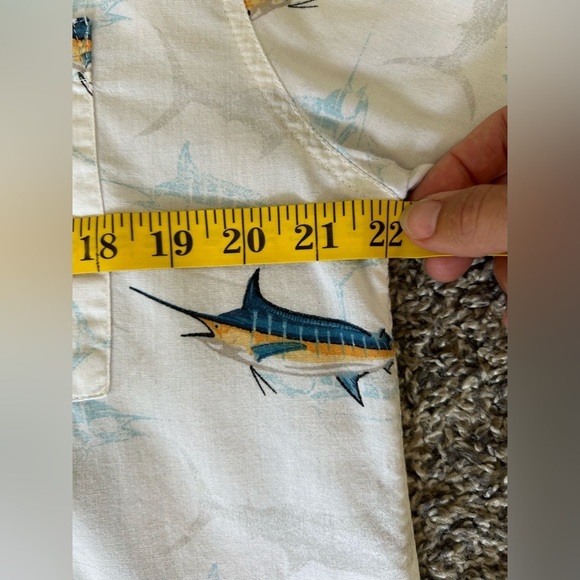 Fishing Life Outfitters Men’s Swordfish print button up preppy size medium - Picture 7 of 8